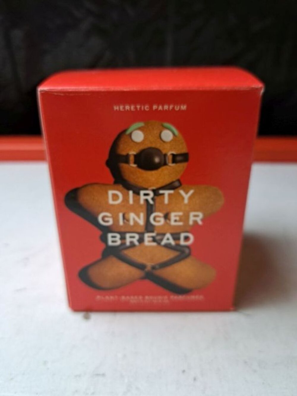 Heretic Parfum  Dirty Ginger Bread Plant-Based Candle ~ 10.5 oz    New in Box